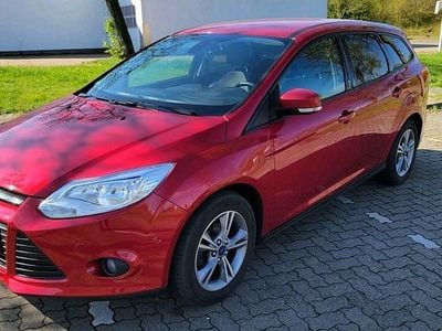 Usata Ford Focus 101 CV (74 kW) 2013 Andere farben Station wagon