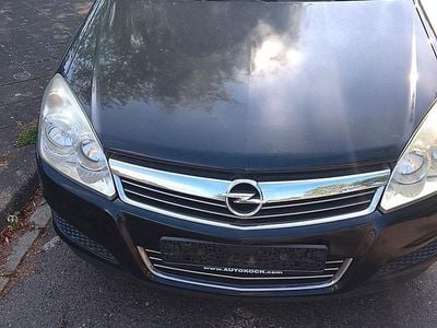 Usata Opel Astra 102 CV (75 kW) 2008 Nero Utilitaria