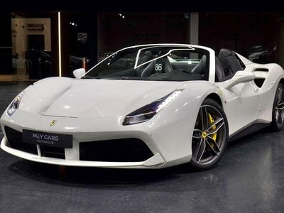 Gebraucht Ferrari 488 669 PS (492 kW) 2018 Bianco avus Cabrio