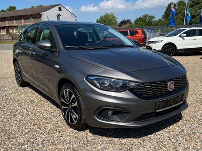 Gebraucht Fiat Tipo Lounge 120 PS (88 kW) 2016 Braun Kleinwagen