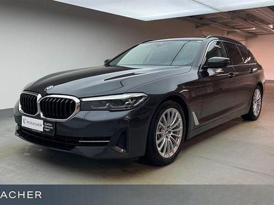Gebraucht BMW 520 Performance 190 PS (139 kW) 2022 Grau Limousine