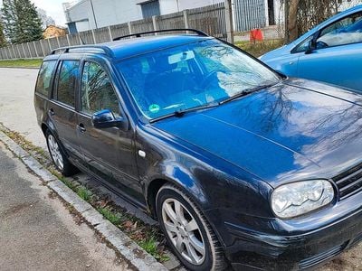 Second-hand VW Golf IV 101 CP (74 kW) 2003 Negru Break