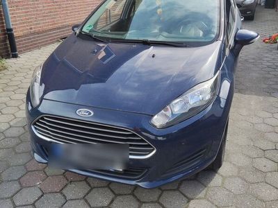 gebraucht Ford Fiesta 1.6 TDCi Trend Limousine in Blazer Blau