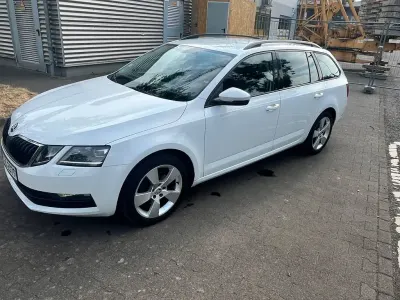 Gebraucht Skoda Octavia Ambition 150 PS (110 kW) 2017 Weiß Kombi