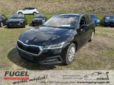 Gebraucht Skoda Octavia 150 PS (110 kW) 2022 Schwarzmagic perleffekt Kombi