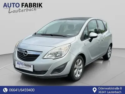 Używany Opel Meriva Active 120 KM (88 kW) 2013 Srebrny Minivan