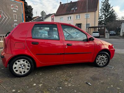 Gebraucht Fiat Punto 65 PS (47 kW) 2003 Rot Kleinwagen