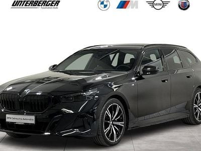 Gebraucht BMW 540 Comfort Edition 303 PS (222 kW) 2025 Schwarz Kombi
