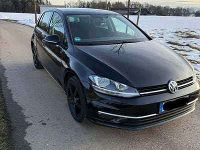 Gebraucht VW Golf VII Sound 150 PS (110 kW) 2018 Schwarz Limousine