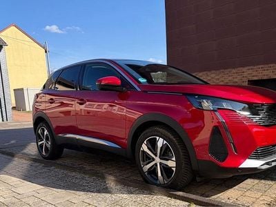 Usata Peugeot 3008 Allure 131 CV (96 kW) 2021 Rosso SUV