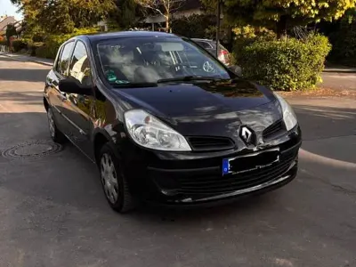 Second-hand Renault Clio II Extreme 75 CP (55 kW) 2009 Negru Berlinǎ