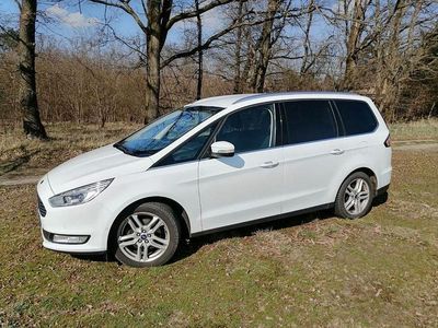 Gebraucht Ford Galaxy Titanium 179 PS (131 kW) 2017 Weiß Van / Kleinbus