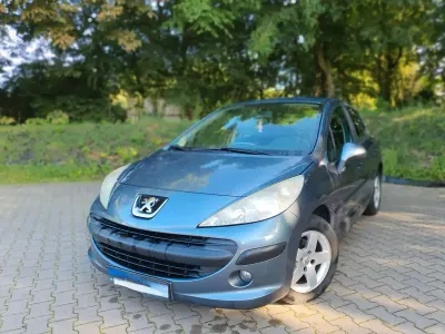 Gebraucht Peugeot 207 88 PS (64 kW) 2006 Grau Kleinwagen