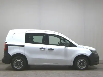 Second-hand Renault Kangoo 95 CP (69 kW) 2023 Alb Monovolum