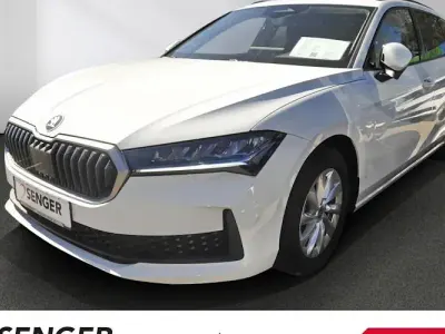 Brugt Skoda Superb Essence 150 HK (110 kW) 2025 Hvid Stationcar