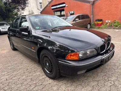 Brugt BMW 523 170 HK (125 kW) 1996 Sort Sedan