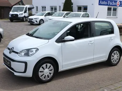 Używany VW up! 65 KM (47 kW) 2022 Biały Hatchback