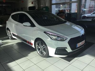 Gebraucht Hyundai i30 Turbo 186 PS (136 kW) 2016 Weiß Coupé