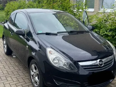 Gebraucht Opel Corsa Edition 87 PS (63 kW) 2010 Schwarz Kleinwagen