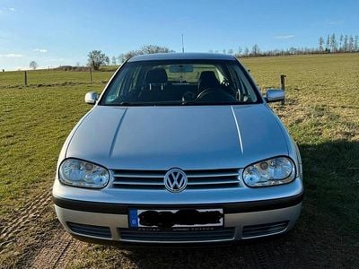 Occasion VW Golf IV 104 PK (76 kW) 2002 Zilver Sedan