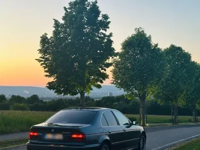 Gebraucht BMW 523 Basis 170 PS (125 kW) 1998 Grau Limousine