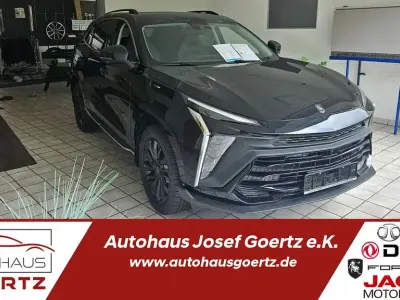 Neu DFSK Forthing 5 177 PS (130 kW) 2026 Schwarz SUV