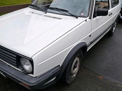 Usata VW Golf II 75 CV (55 kW) 1989 Bianco Utilitaria
