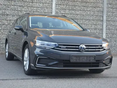Używany VW Passat GTE 156 KM (114 kW) 2020 Szary Kombi