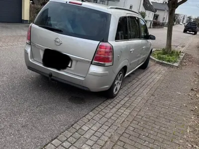 Gebraucht Opel Corsa 150 PS (110 kW) 2006 Grau Kleinwagen