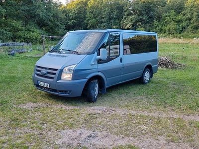 Grau Gebraucht 2009 Ford Tourneo Van / Kleinbus | 4.250 €