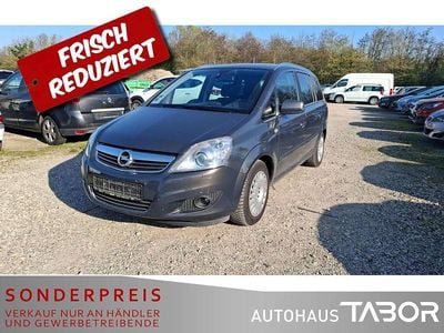 Second-hand Opel Zafira Family 140 CP (102 kW) 2012 Gri Monovolum