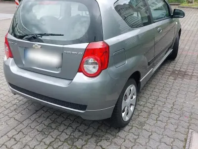 Usata Chevrolet Aveo 85 CV (62 kW) 2011 Grigio Utilitaria