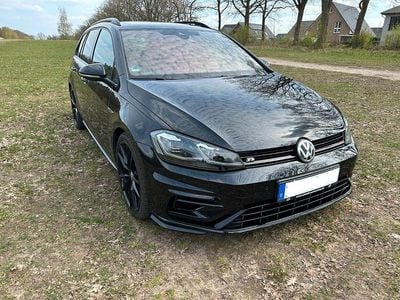 Second-hand VW Golf VII R 300 CP (220 kW) 2020 Negru Break
