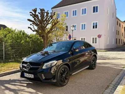 Gebraucht Mercedes GLE500 455 PS (334 kW) 2016 Schwarz SUV