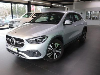 Gebraucht Mercedes GLA200 150 PS (110 kW) 2021 Silber SUV