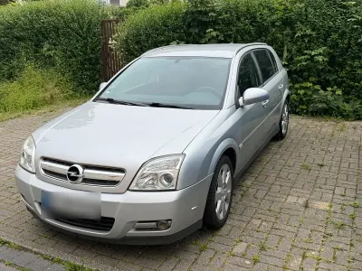 Gebraucht Opel Signum 110 PS (80 kW) 2005 Silber Kleinwagen