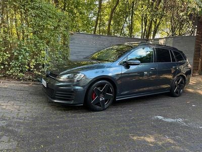 Gebraucht VW Golf VII GTD 220 PS (161 kW) 2015 Grau Kombi