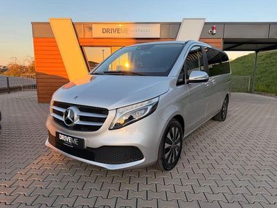 Usata Mercedes V220 Edition 163 CV (119 kW) 2022 Argento Monovolume