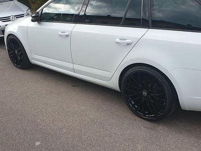 Second-hand Skoda Octavia RS 184 CP (135 kW) 2016 Alb Hatchback