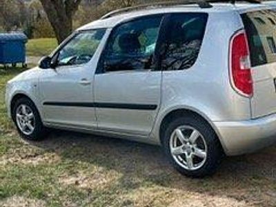 Usata Skoda Roomster Family 105 CV (77 kW) 2011 Argento Monovolume