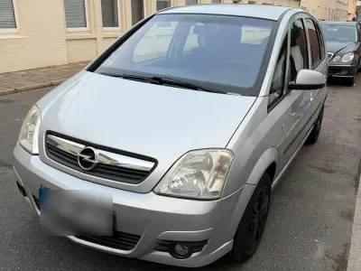 Gebraucht Opel Meriva 105 PS (77 kW) 2006 Silber Van / Kleinbus