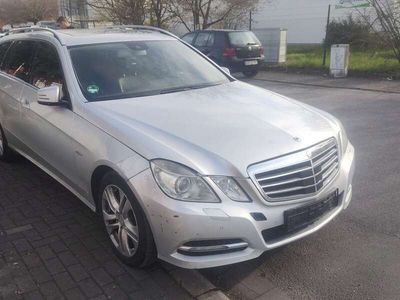 gebraucht Mercedes E220 T CDI Automatik Avantgarde 7 sitze