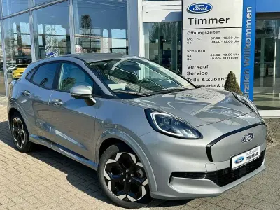 Nowe Ford Puma Gen-E Premium 124 kW (169 KM) 2026 Srebrny SUV