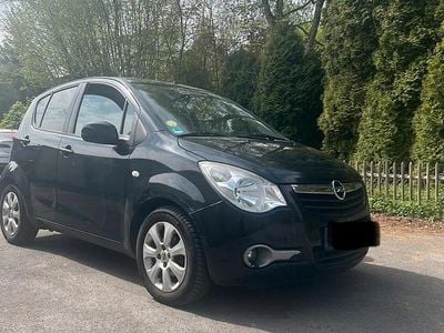 Usata Opel Agila 65 CV (47 kW) 2008 Nero Utilitaria