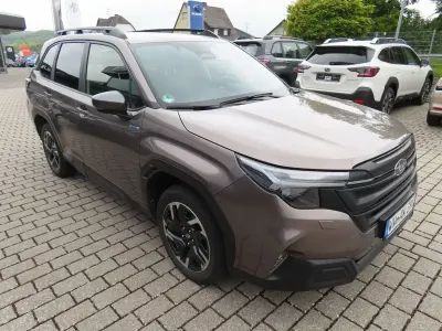 Occasion Subaru Forester 136 ch (100 kW) 2025 Beige SUV