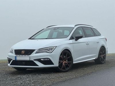 Gebraucht Seat Leon 4Drive 300 PS (220 kW) 2020 Weiß Kombi