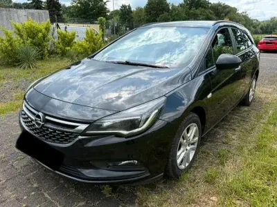 Gebraucht Opel Astra 136 PS (100 kW) 2016 Schwarz Kombi