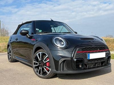 Second-hand Mini John Cooper Works 231 CP (169 kW) 2021 Negru Hatchback