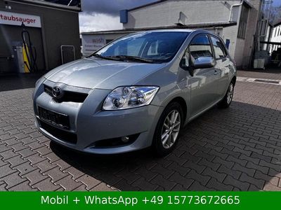 Usata Toyota Auris Life 90 CV (66 kW) 2009 Argento Utilitaria