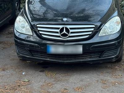 Gebraucht Mercedes B180 110 PS (80 kW) 2006 Schwarz Van / Kleinbus
